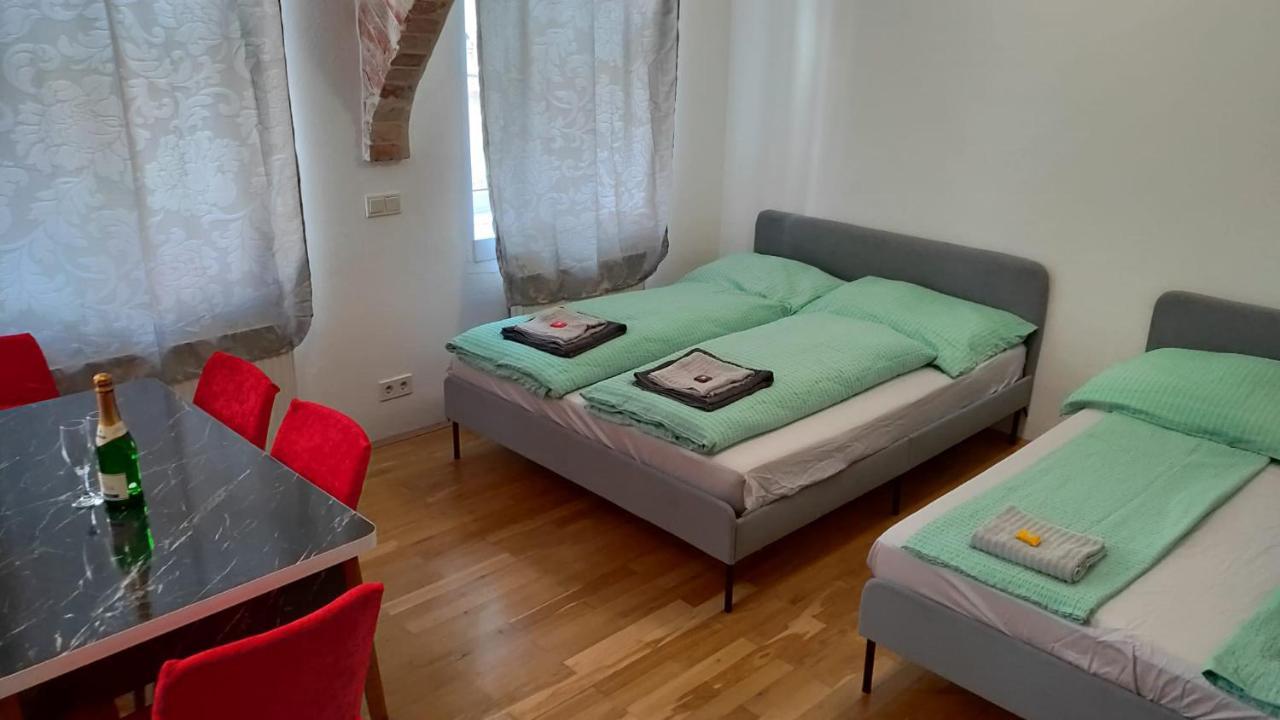 Cozynite Premium Apartment Stadthalle Viyana Dış mekan fotoğraf
